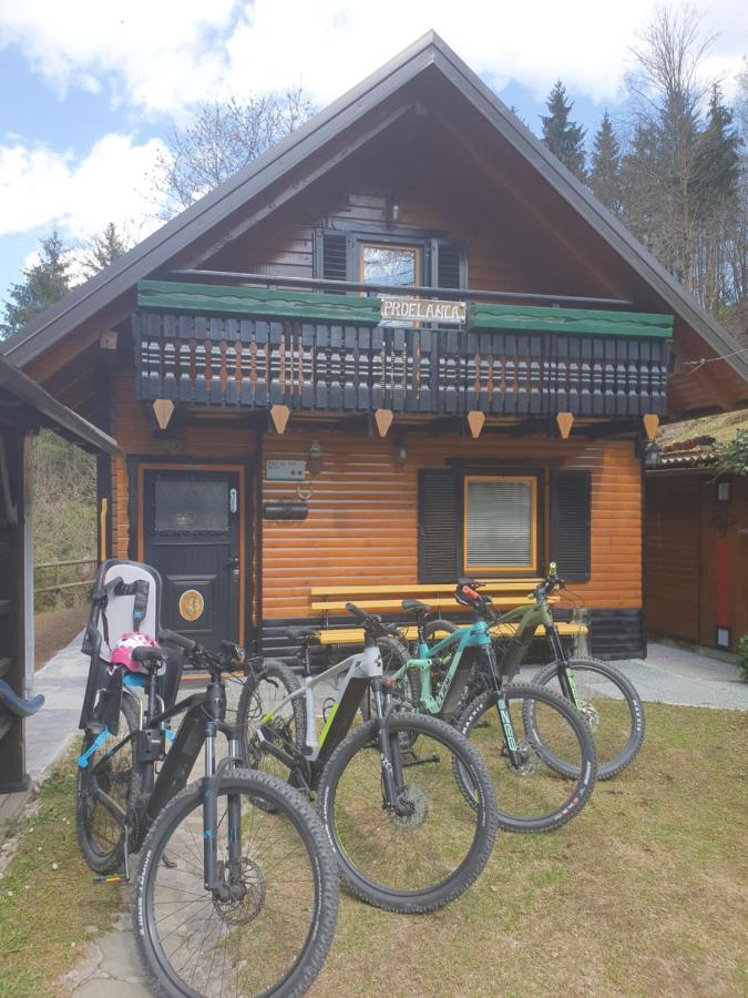 Holiday Home Prdelanca Luce Luaran gambar